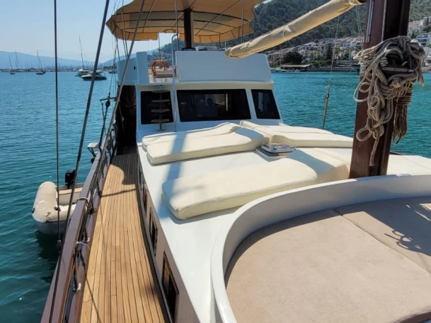 Alquiler Velero Gulet con o sin  título de navegación