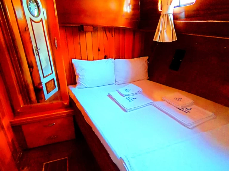 Velero para alquilar Göcek al mejor precio