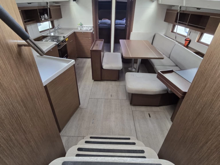 Velero para alquilar Pozzuoli al mejor precio