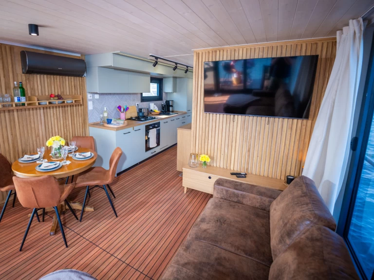 Alquiler de embarcaciones WOMA Woma D13 enFürstenberg/Havel en Samboat