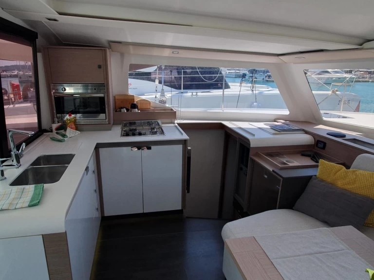Alquiler Dubrovnik - Fountaine Pajot Isla 40 en SamBoat