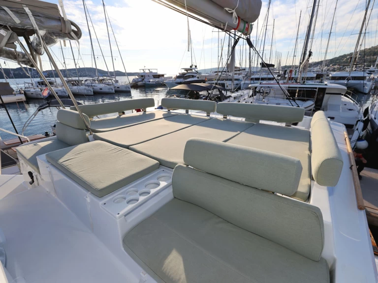 Alquiler Catamarán Bali con o sin  título de navegación