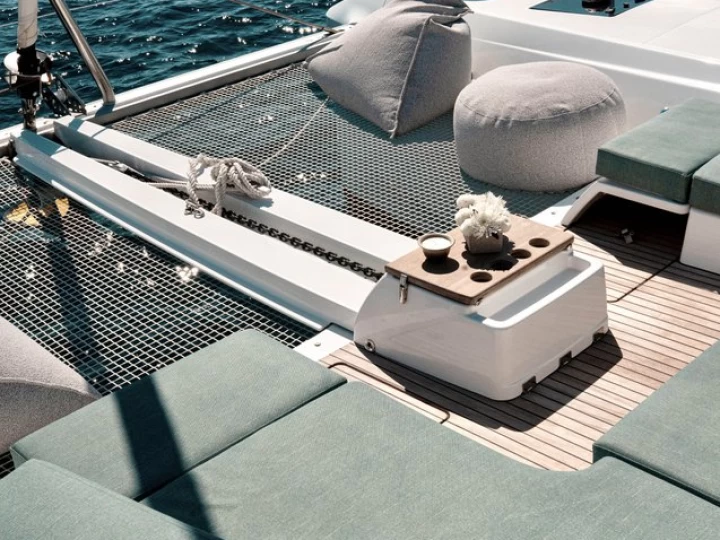 Alquiler de Catamarán, con o sin patrón Lagoon Álimos