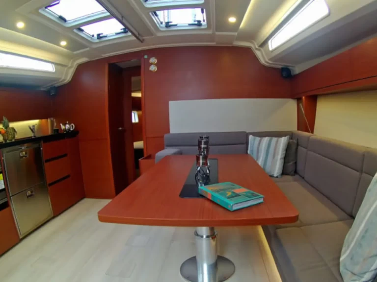 Alquiler Velero Hanse con o sin  título de navegación