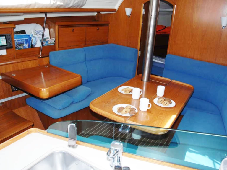 Alquiler Velero en Split - Jeanneau Sun Odyssey 35