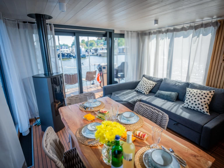 Alquiler de Casa flotante, con o sin patrón WOMA Fürstenberg/Havel