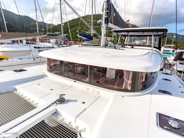 Alquiler de embarcaciones Lagoon Lagoon 42 enRoad Town en Samboat