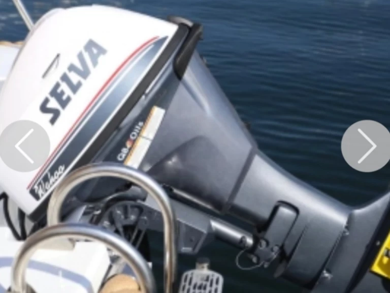 Alquiler de embarcaciones Silver Yacht Silver yacht 4'95 enSant Antoni de Portmany en Samboat