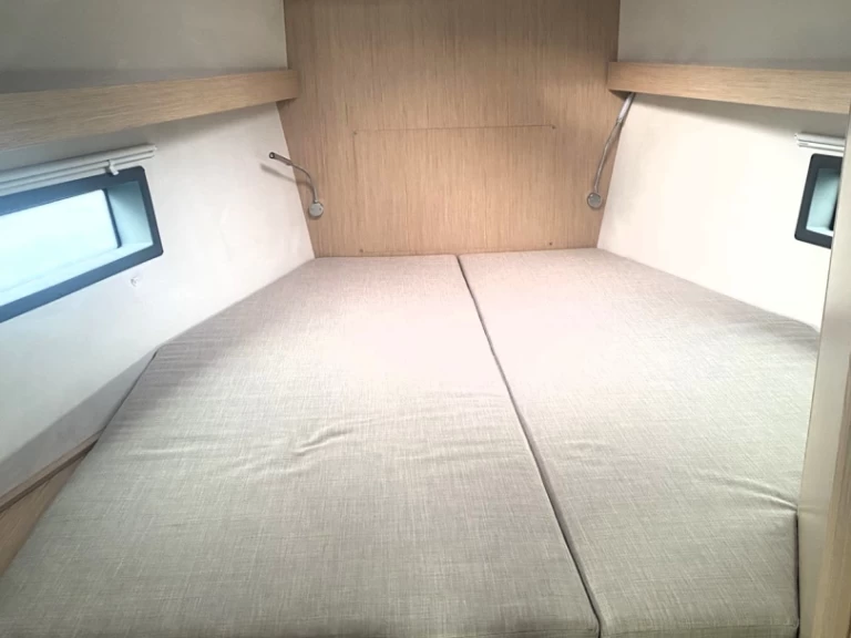 Bavaria Bavaria C42 de alquiler a Álimos