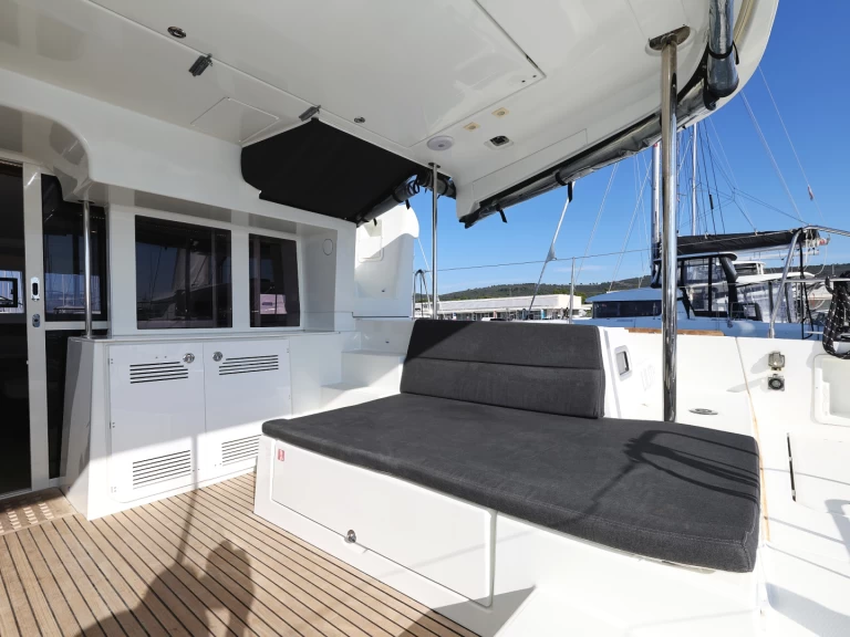 Alquiler de Lagoon Lagoon 450 F en Sukošan