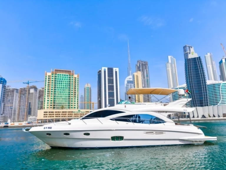 Alquiler Dubai - Azimut Atlantis 50 en SamBoat