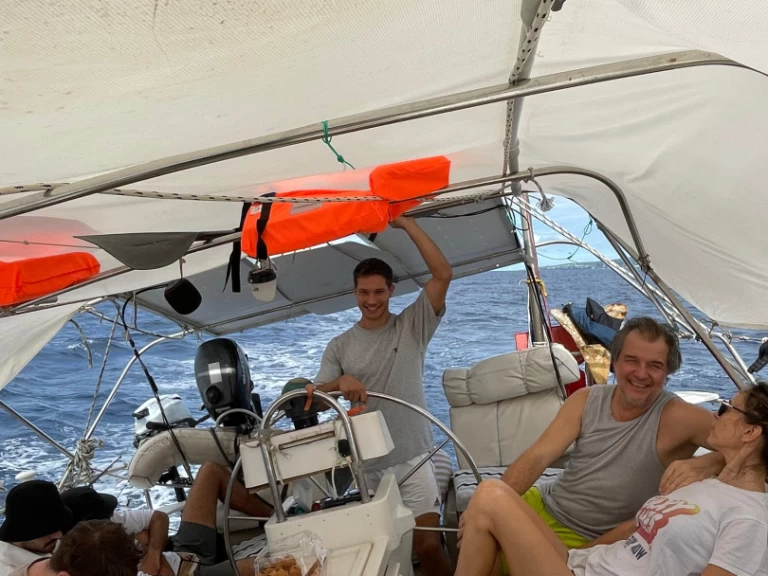 Alquiler Velero Bénéteau con o sin  título de navegación