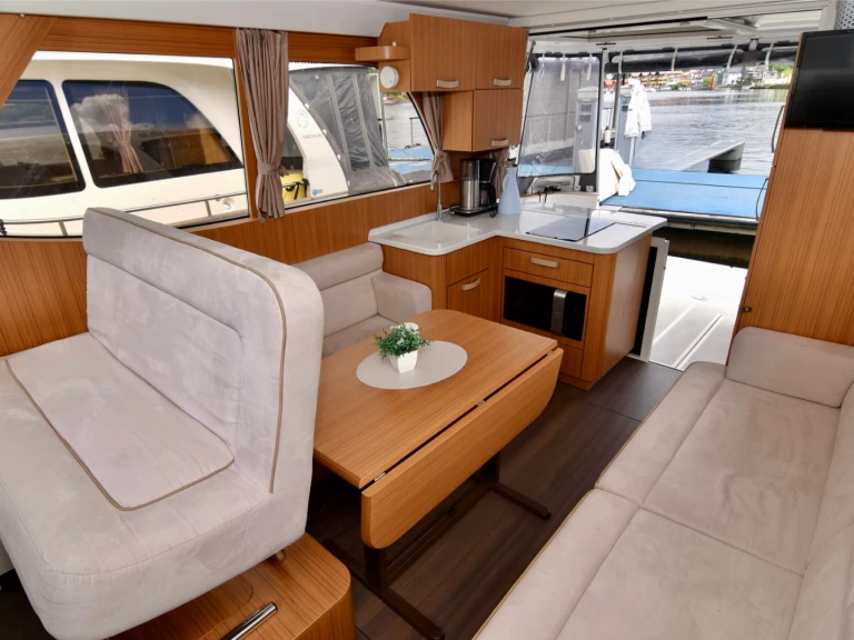 Alquiler Casa flotante Greenline con o sin  título de navegación