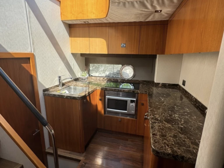 Sunseeker Predator 60 de alquiler a Ciudad Cancún