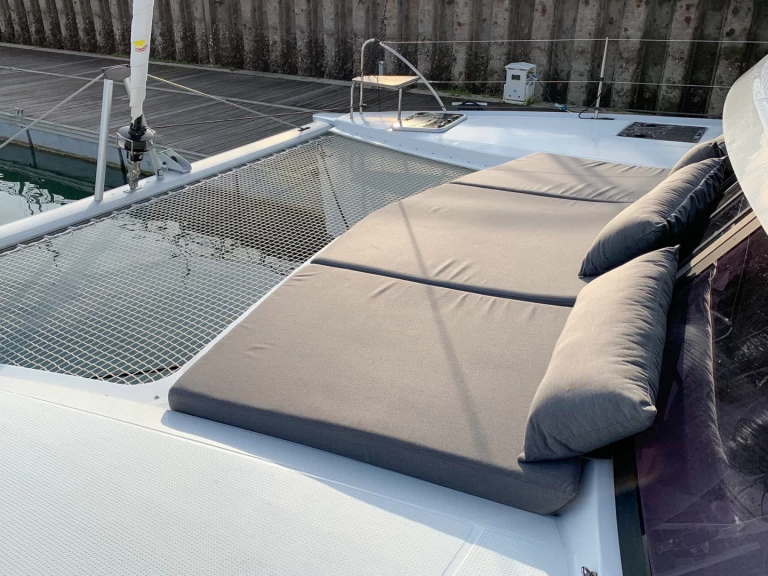 Alquiler Catamarán Fountaine Pajot con o sin  título de navegación