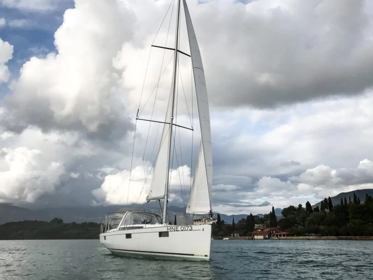 Alquiler Velero Bénéteau con o sin  título de navegación