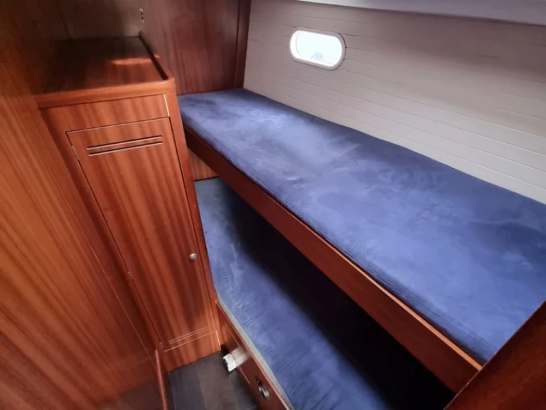 Alquiler de Velero, con o sin patrón Delphia Gdańsk