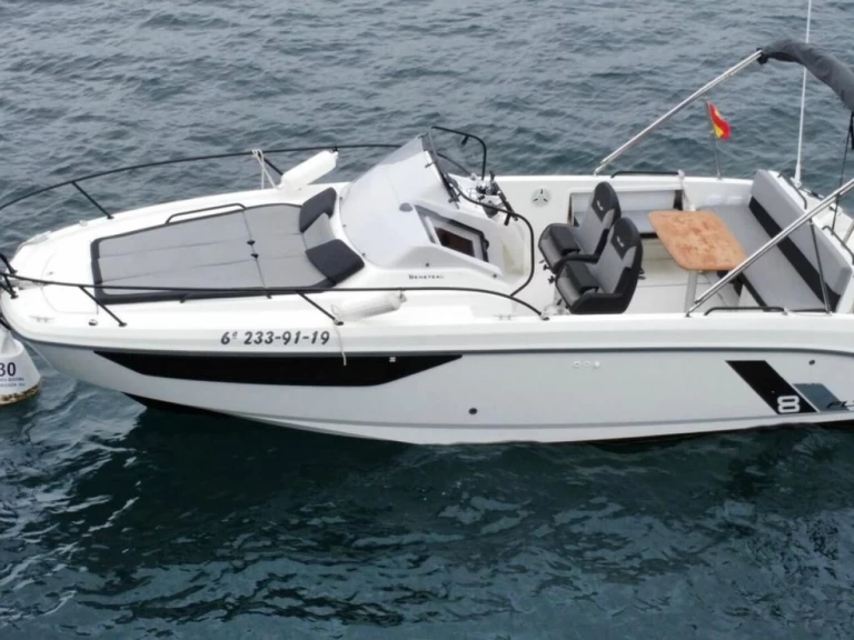 Alquiler de barcos Dénia barato de Beneteau Flyer 8 Sundeck