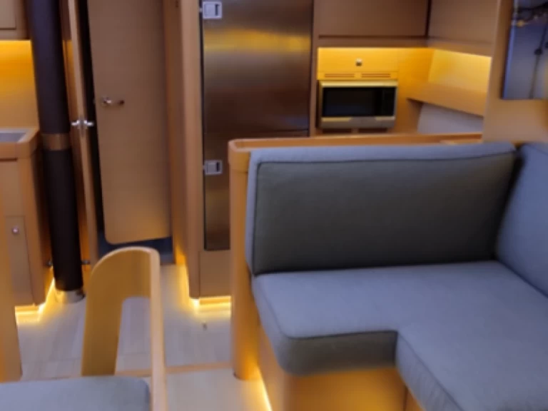 Alquiler de Velero, con o sin patrón Dufour Lefkáda