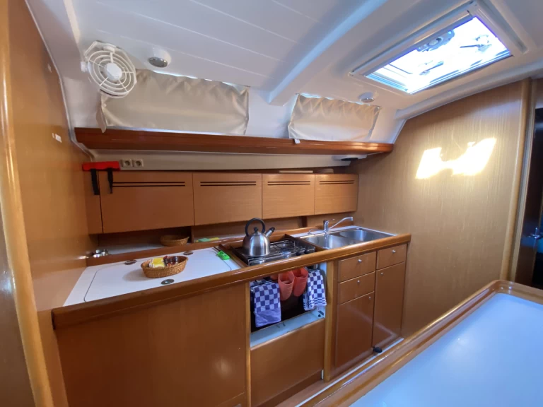 Alquiler Velero Bénéteau con o sin  título de navegación