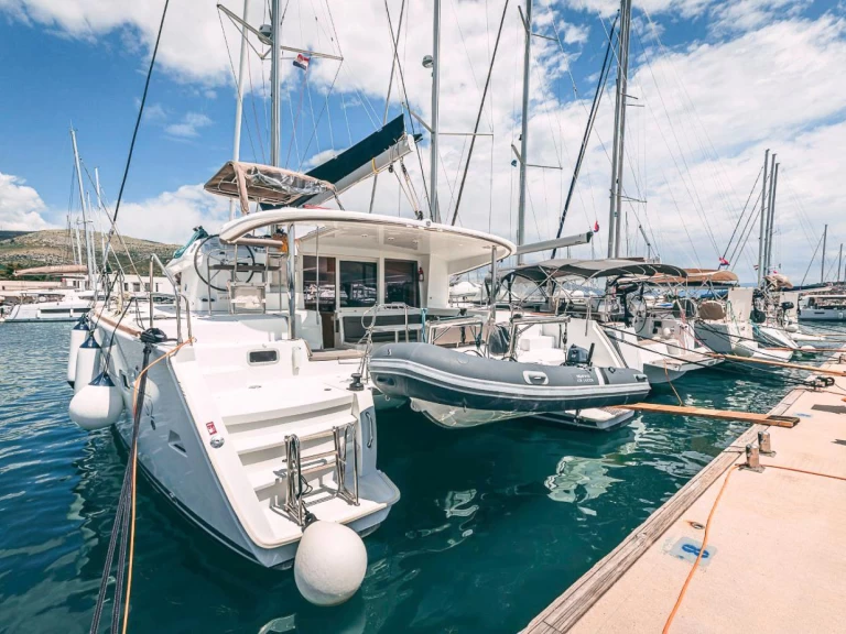 Alquiler de Catamarán, con o sin patrón Lagoon Sliema