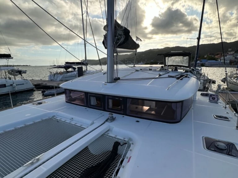 Alquiler Catamarán en Sliema - Lagoon Lagoon 400 S2