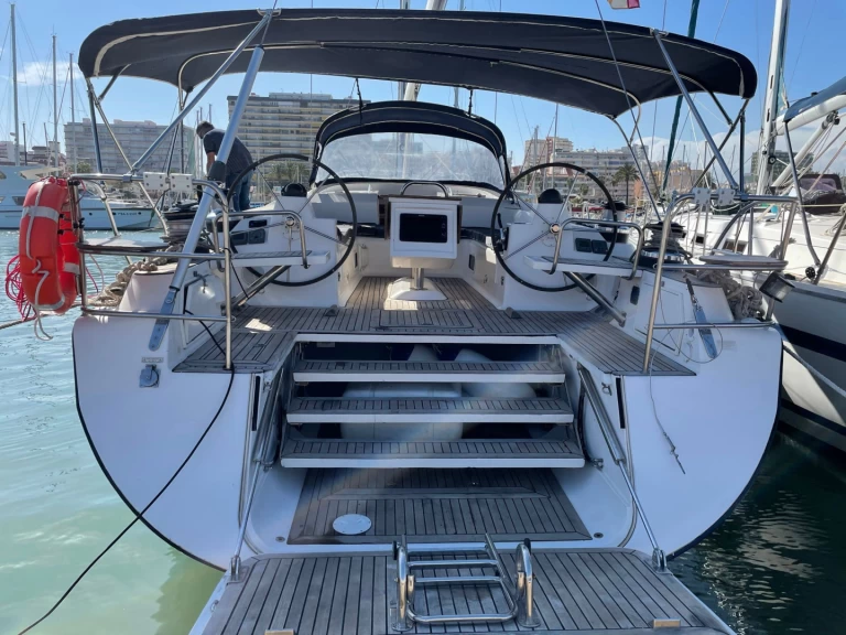 Alquiler Club Nàutic Sant Antoni - Elan Impression 514 en SamBoat