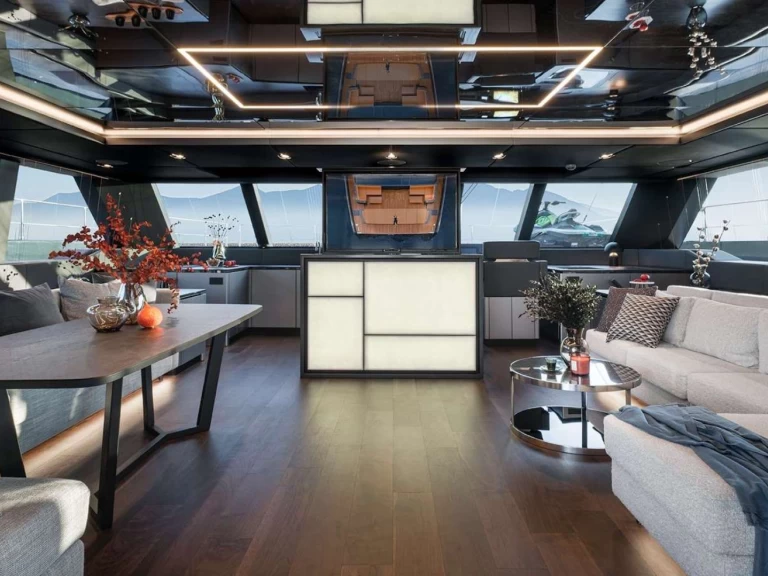 Yate de lujo para alquilar Atenas al mejor precio