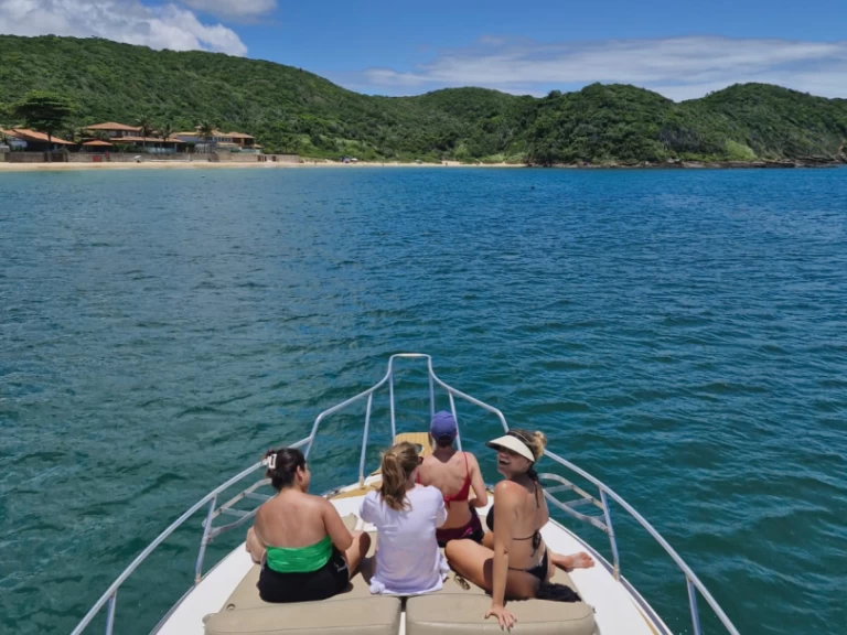 Alquiler de Cacau Cobra Capri 32 Feet en Armação dos Búzios