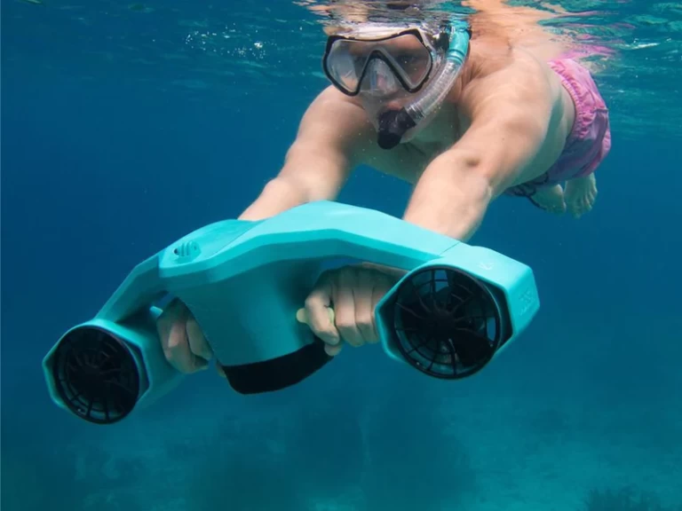 Prua al vento Jaguar 5.7 de alquiler a Italia