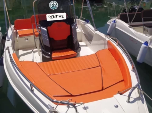 Alquiler de Prua al vento Jaguar 5.7 en Italia