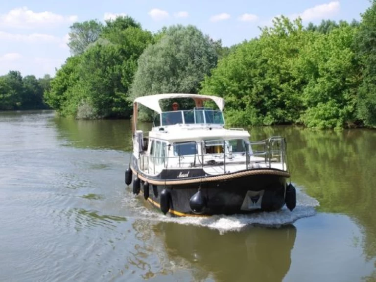 Alquiler Casa flotante Linssen con o sin  título de navegación