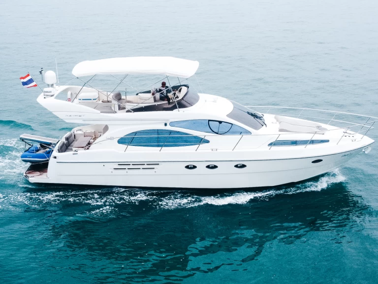 Azimut Azimut 46 Fly de alquiler a Phuket (City)