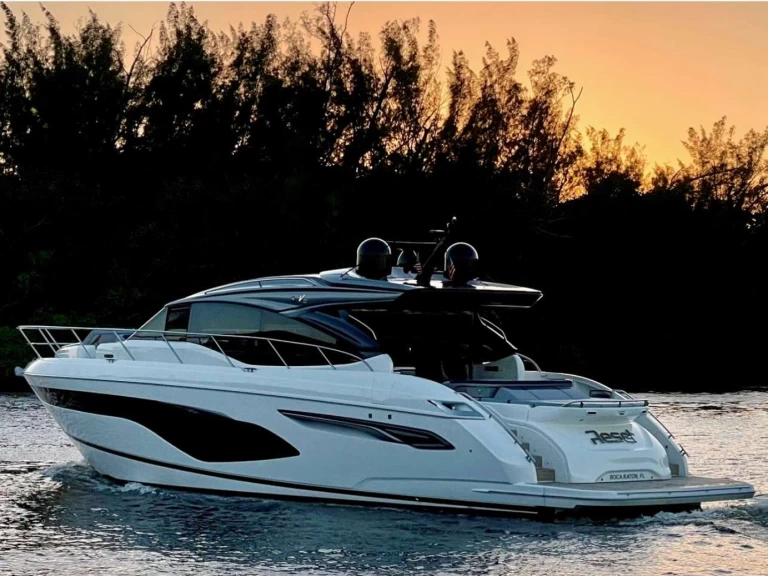 Alquiler de Princess Viking Reset en Boca Raton