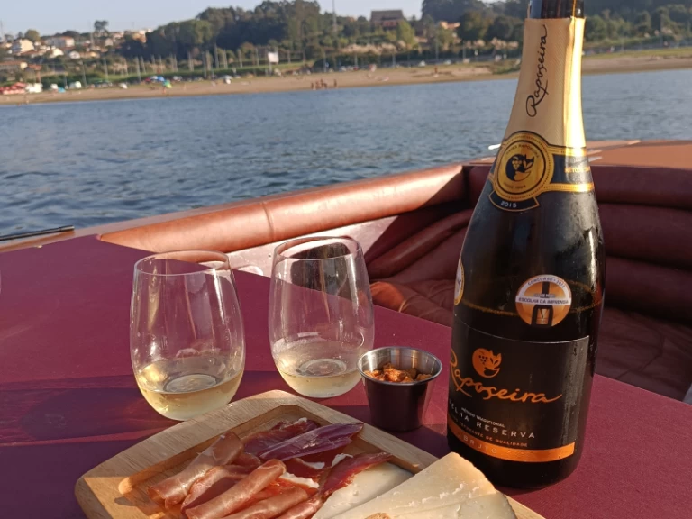 Alquiler Oporto - Riva Riviera 16 en SamBoat