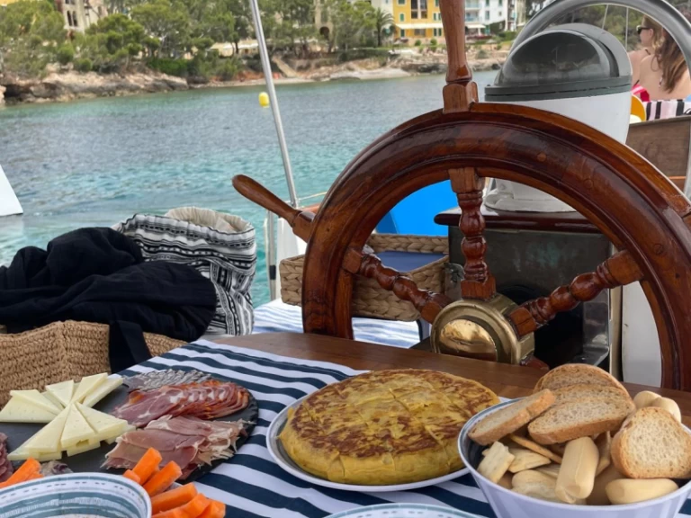 Alquiler Velero Jade Yacht Inc, Taiwan con o sin  título de navegación