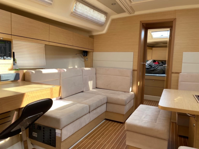 Alquiler Velero en Taiwan - Hanse Hanse 458