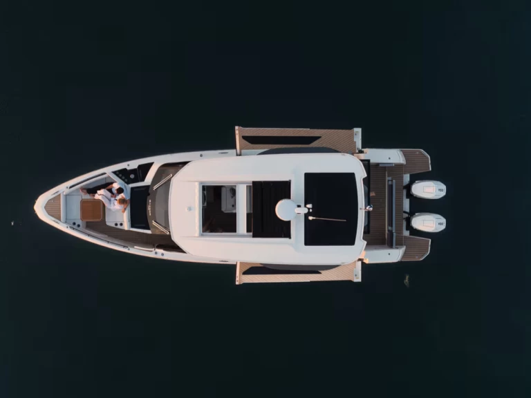 Alquiler de embarcaciones Saxdor Saxdor 400 GTO enRoses en Samboat