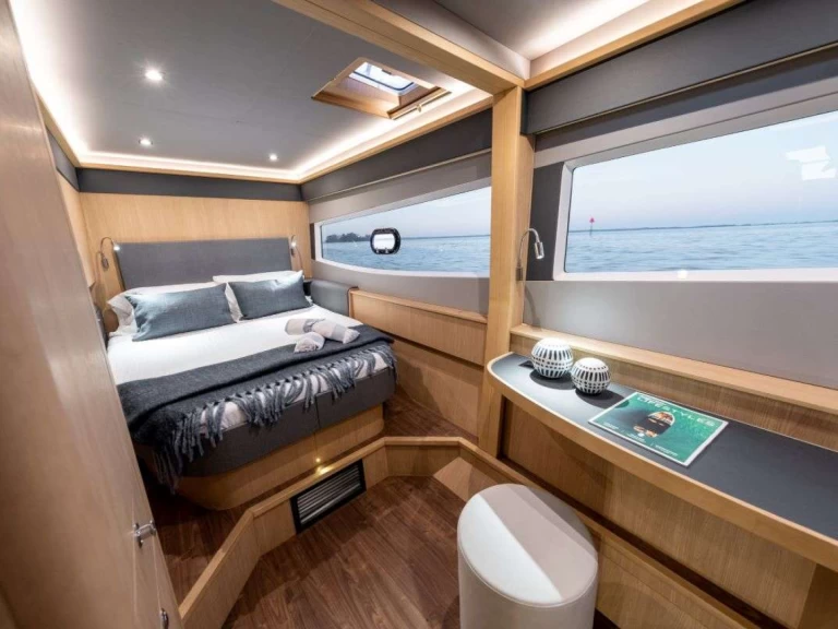 Alquiler Yate de lujo en Lávrio - Aquila Aquila 42