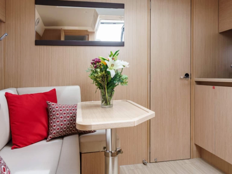 Alquiler de embarcaciones Bavaria SR36 OPEN TOP enMarina De Cala D'Or en Samboat