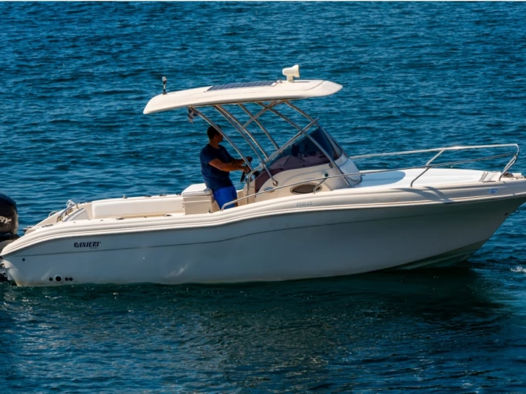 Alquiler Nápoles - Ranieri Evo 23 en SamBoat