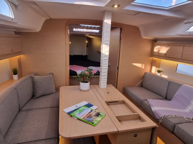 Alquiler de embarcaciones Dufour Dufour 37 enGolfe-Juan en Samboat