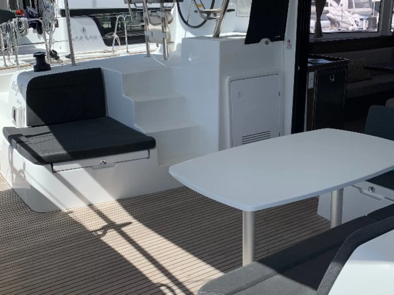 Alquiler Saint-Raphaël - Lagoon Lagoon 42 en SamBoat