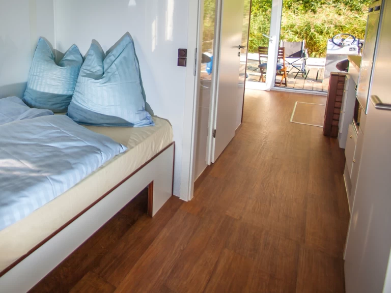 Alquiler de Casa flotante, con o sin patrón  Rechlin