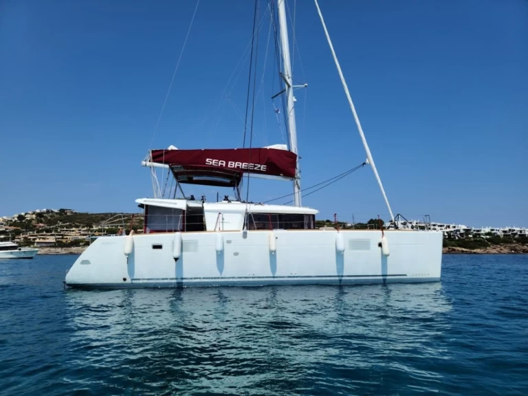 Alquiler de barcos Cos barato de Lagoon 450 F