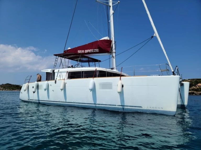 Alquiler Catamarán Lagoon con o sin  título de navegación