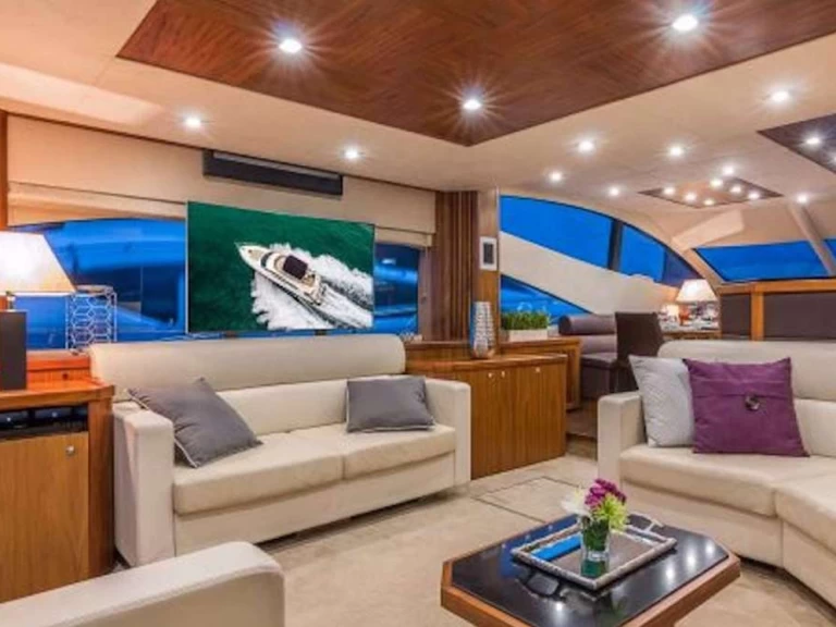 Sunseeker TWINS de alquiler a Bahamas