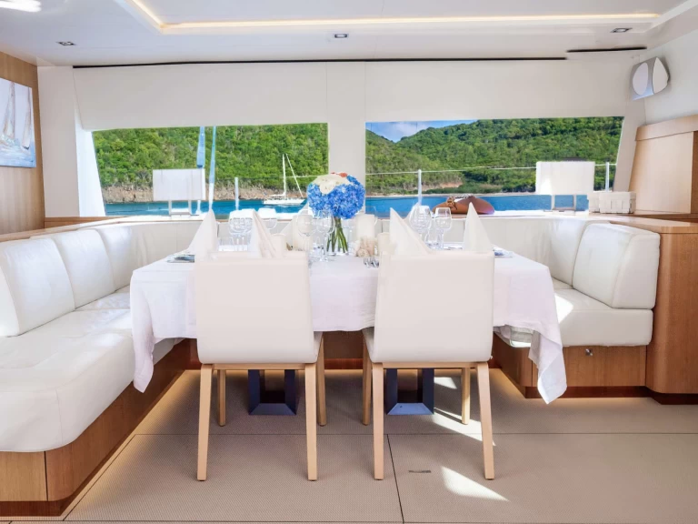 Alquiler de JFA Chantier Naval NDS EVOLUTION en Sint Maarten