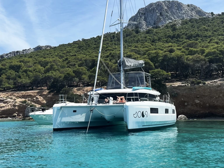 Alquiler de Catamarán, con o sin patrón Lagoon Álimos