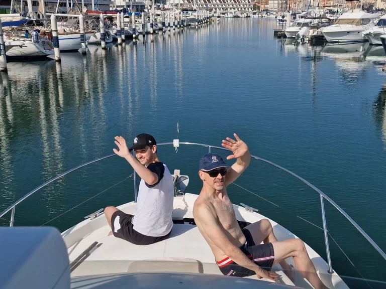 Alquiler Lancha Bénéteau con o sin  título de navegación